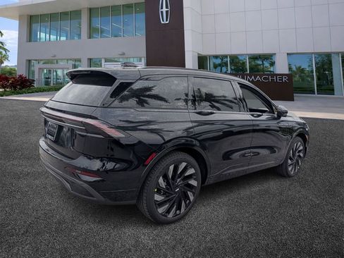 New 2026 Lincoln Nautilus Reserve AWD/4WD image 7