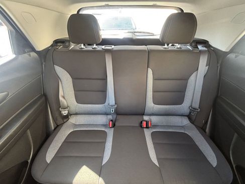 Used 2025 Chevrolet TrailBlazer LT image 38