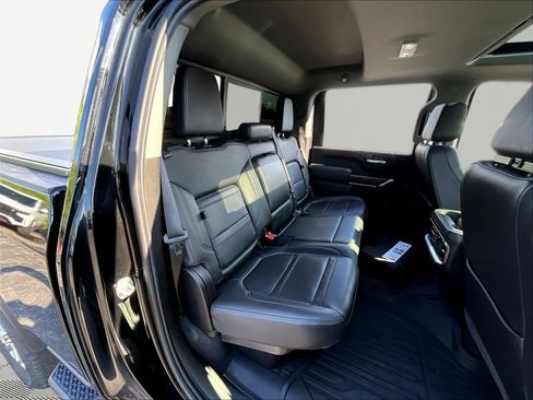 Used 2020 GMC Sierra 2500 Denali w/ Denali Ultimate Package AWD/4WD image 26