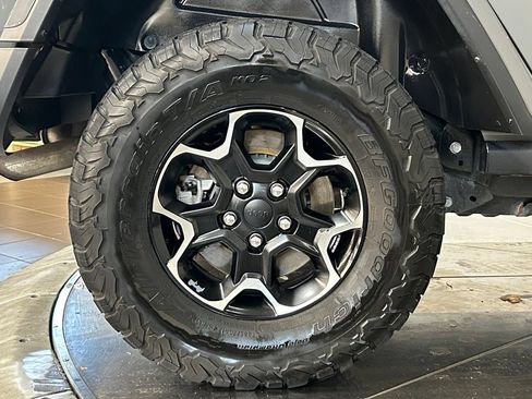 Used 2021 Jeep Wrangler Unlimited Rubicon 4xe w/ Steel Bumper Group AWD/4WD image 20