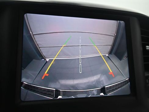 Used 2022 RAM 1500 Big Horn AWD/4WD image 18