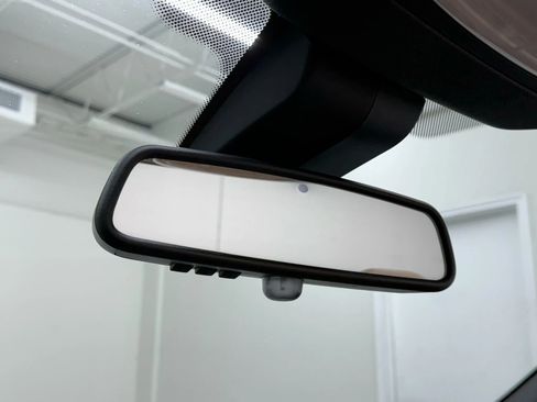 Used 2016 BMW M4 Convertible 2D image 31