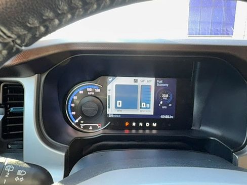 Used 2022 Ford Bronco Outer Banks image 17