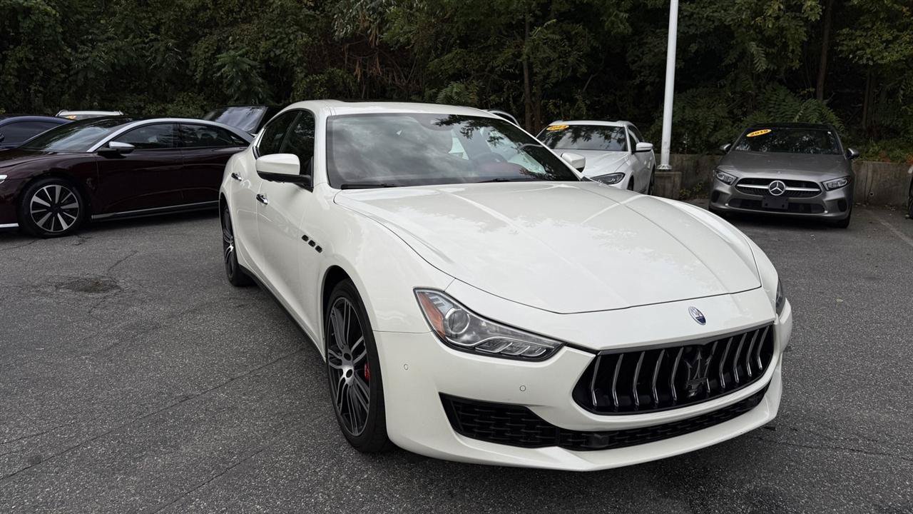 Used 2019 Maserati Ghibli S Q4 AWD/4WD image 19