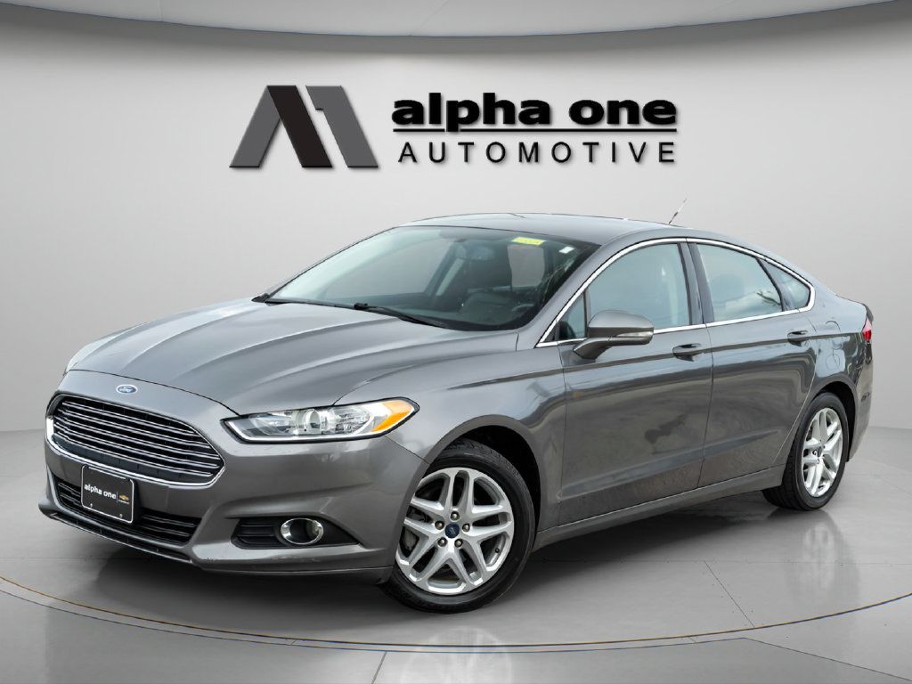 Used 2014 Ford Fusion SE w/ Equipment Group 202A FWD image 1