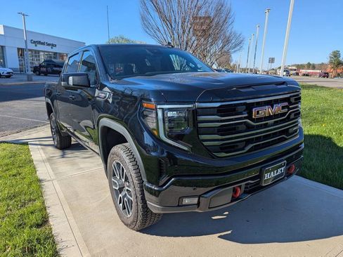 New 2026 GMC Sierra 1500 AT4 w/ Technology Package image 2