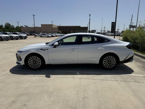 New 2025 Hyundai Sonata SEL image 8