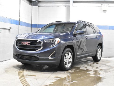 Used 2018 GMC Terrain SLE w/ Driver Convenience Package image 5