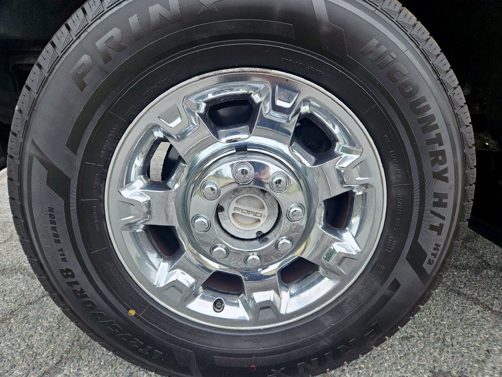 Used 2013 Ford F250 XLT w/ XLT Premium Pkg AWD/4WD image 27