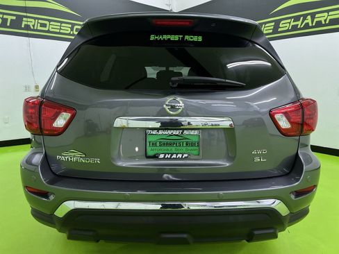 Used 2019 Nissan Pathfinder SL AWD/4WD image 8
