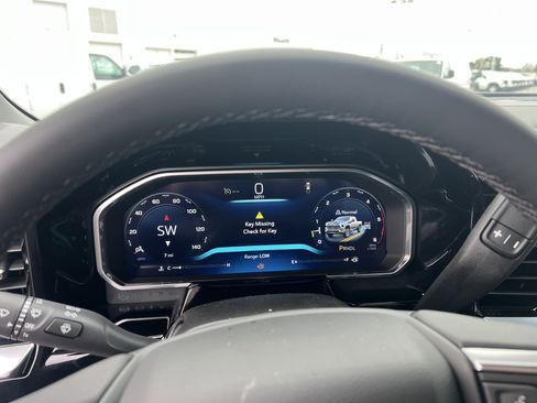 New 2026 Chevrolet Silverado 3500 LT w/ All Star Edition image 6