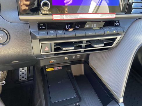 New 2026 Toyota Camry SE w/ Convenience Package image 24