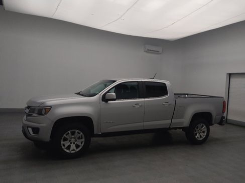 Used 2018 Chevrolet Colorado LT w/ LT Convenience Package image 2