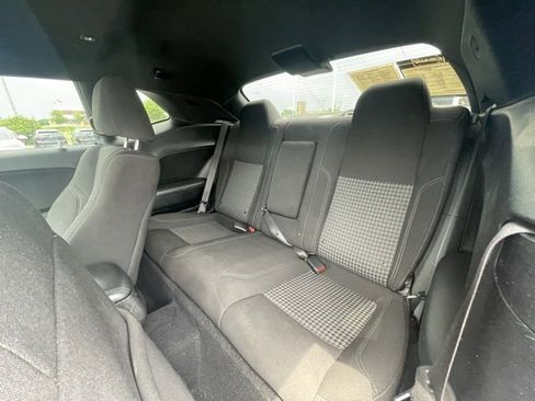 Used 2020 Dodge Challenger SXT w/ Plus Package image 23