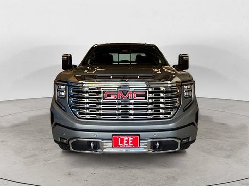 Used 2026 GMC Sierra 1500 Denali AWD/4WD image 9