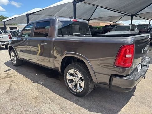 New 2026 RAM 1500 Big Horn AWD/4WD image 4