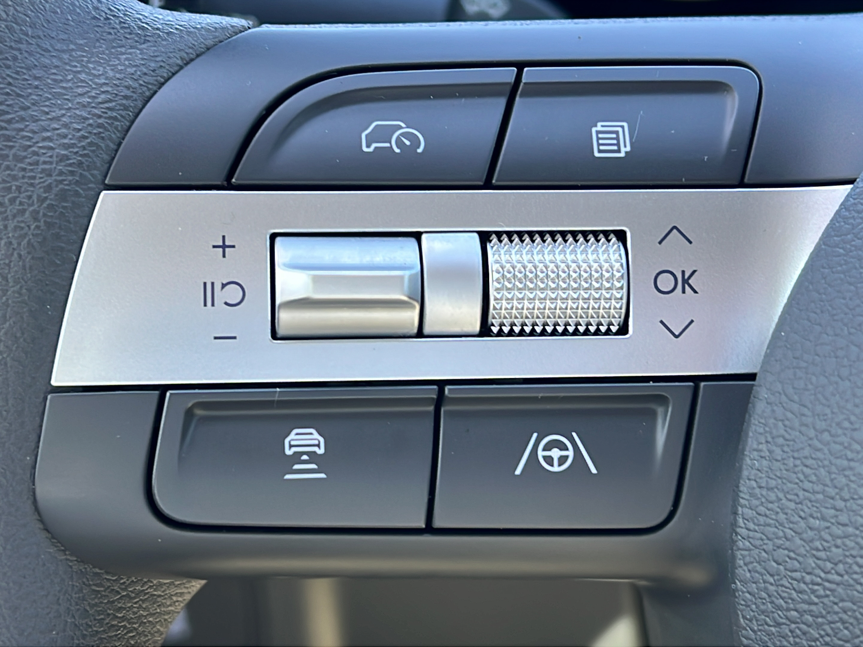 Certified 2026 Hyundai Sonata SE FWD image 32