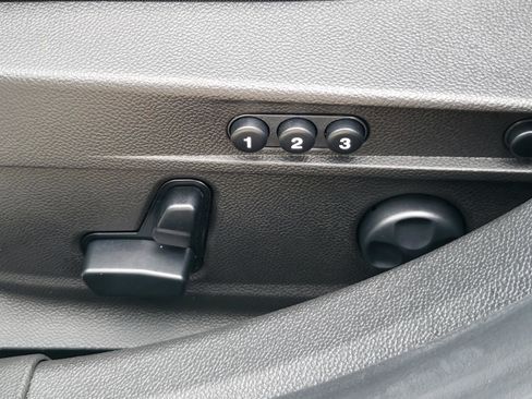 New 2025 Alfa Romeo Giulia w/ Driving Assist Package image 28