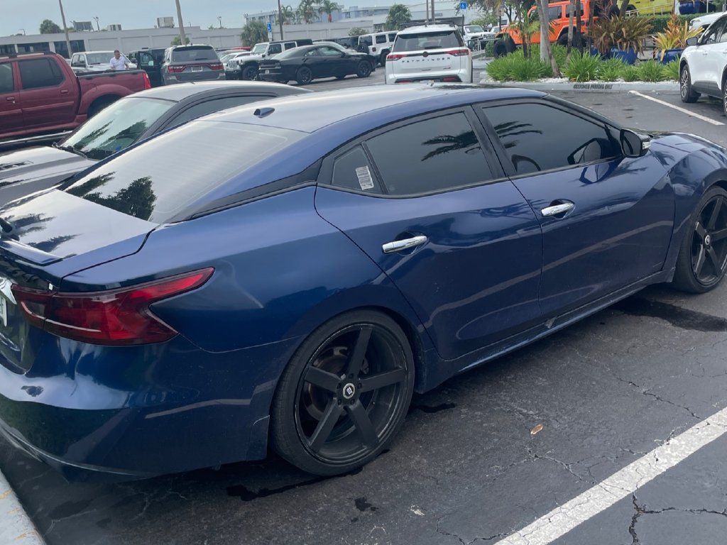 Used 2017 Nissan Maxima 3.5 S FWD image 2