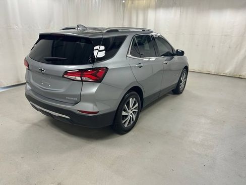 Certified 2023 Chevrolet Equinox Premier FWD image 4