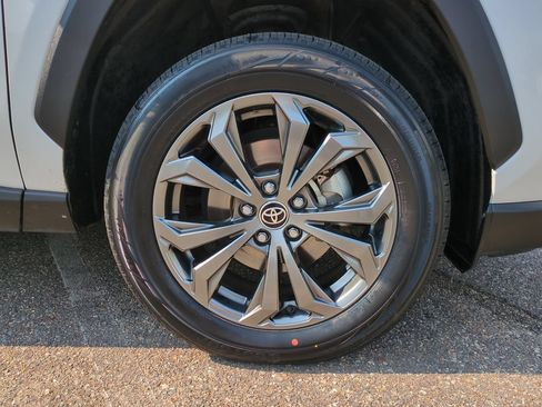 Used 2023 Toyota RAV4 XLE Premium AWD/4WD image 11