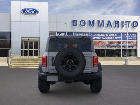 New 2026 Ford Bronco Big Bend w/ Black Diamond Package AWD/4WD image 5