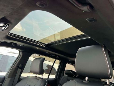 Certified 2022 Jeep Grand Cherokee Summit AWD/4WD image 19
