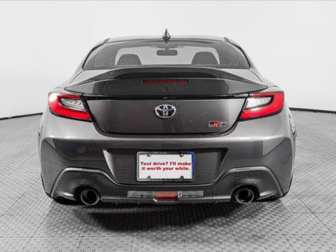 Used 2023 Toyota GR86 Premium RWD image 7