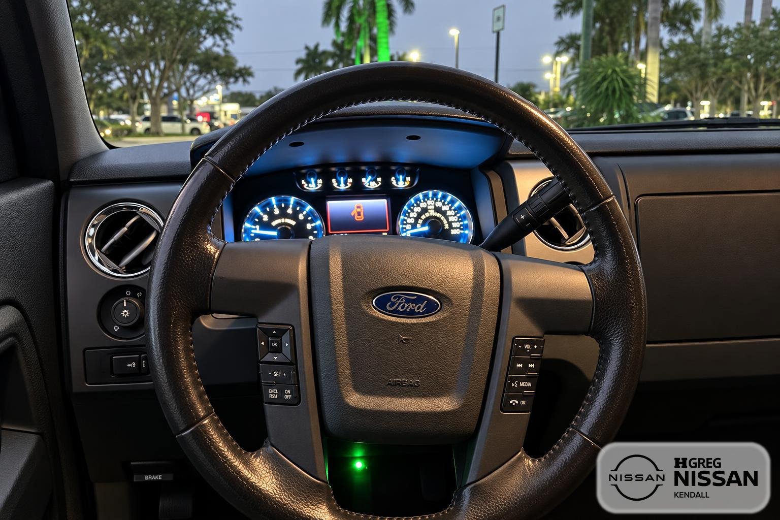 Used 2014 Ford F150 XLT w/ Equipment Group 302A Luxury AWD/4WD image 8