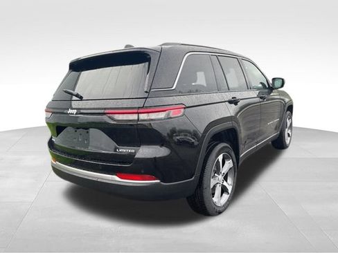 New 2026 Jeep Grand Cherokee Limited w/ Trailer Tow Package AWD/4WD image 14