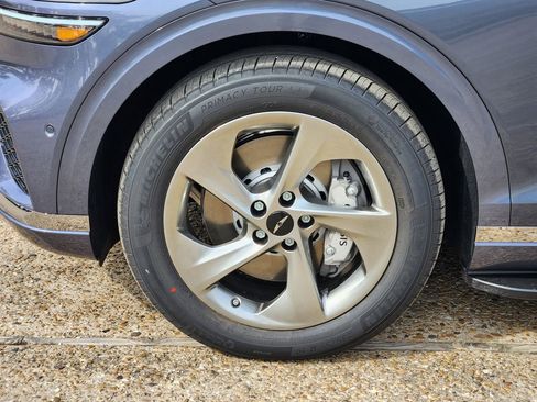 New 2026 Genesis GV70 2.5T Advanced image 7