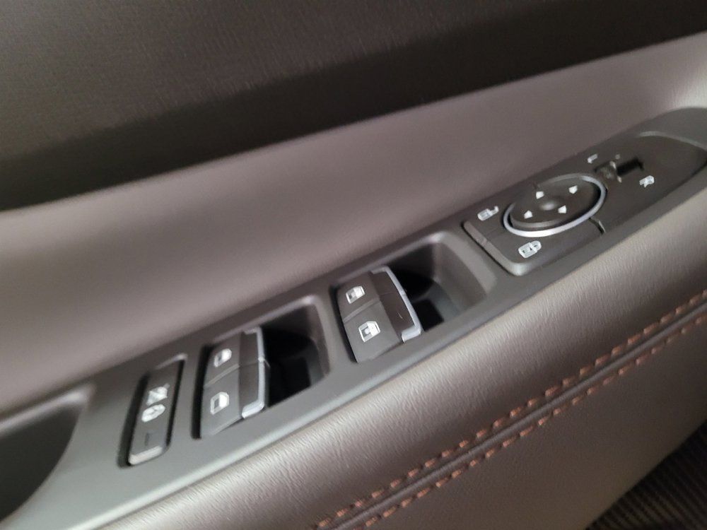 Used 2020 Hyundai Santa Fe SEL FWD image 27