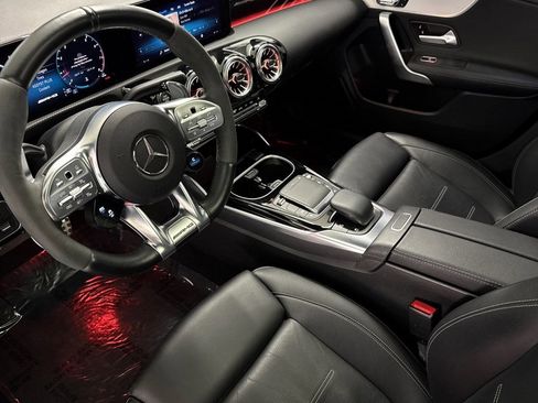 Used 2023 Mercedes-Benz CLA 35 AMG 4MATIC image 4