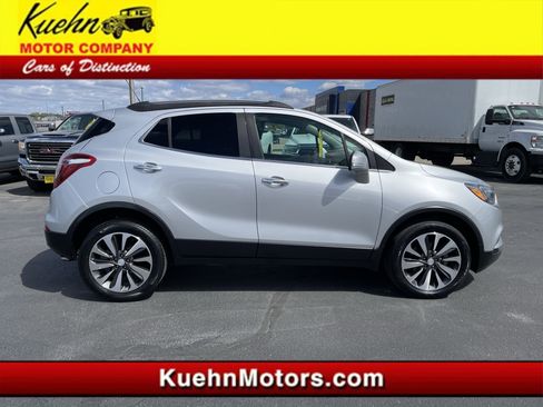 Used 2018 Buick Encore Preferred AWD/4WD image 1