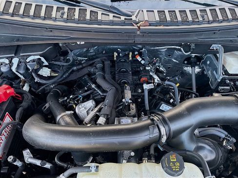 Used 2024 Ford Expedition Max Platinum image 33