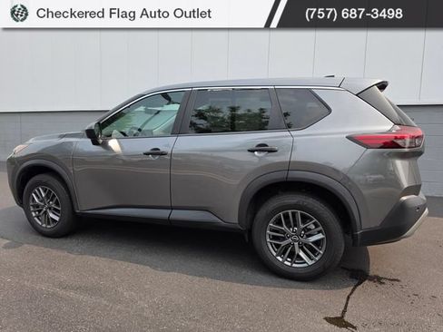 Used 2023 Nissan Rogue S FWD image 4