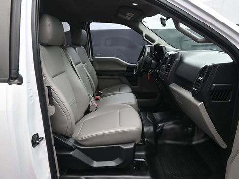 Used 2017 Ford F150 XL w/ XL Power Equipment Group AWD/4WD image 9