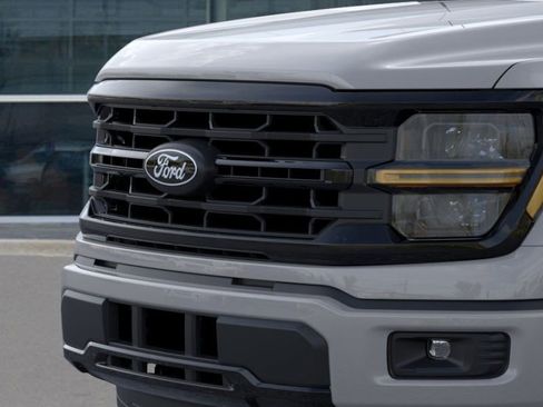 New 2026 Ford F150 XLT w/ XLT Black Appearance Package image 18