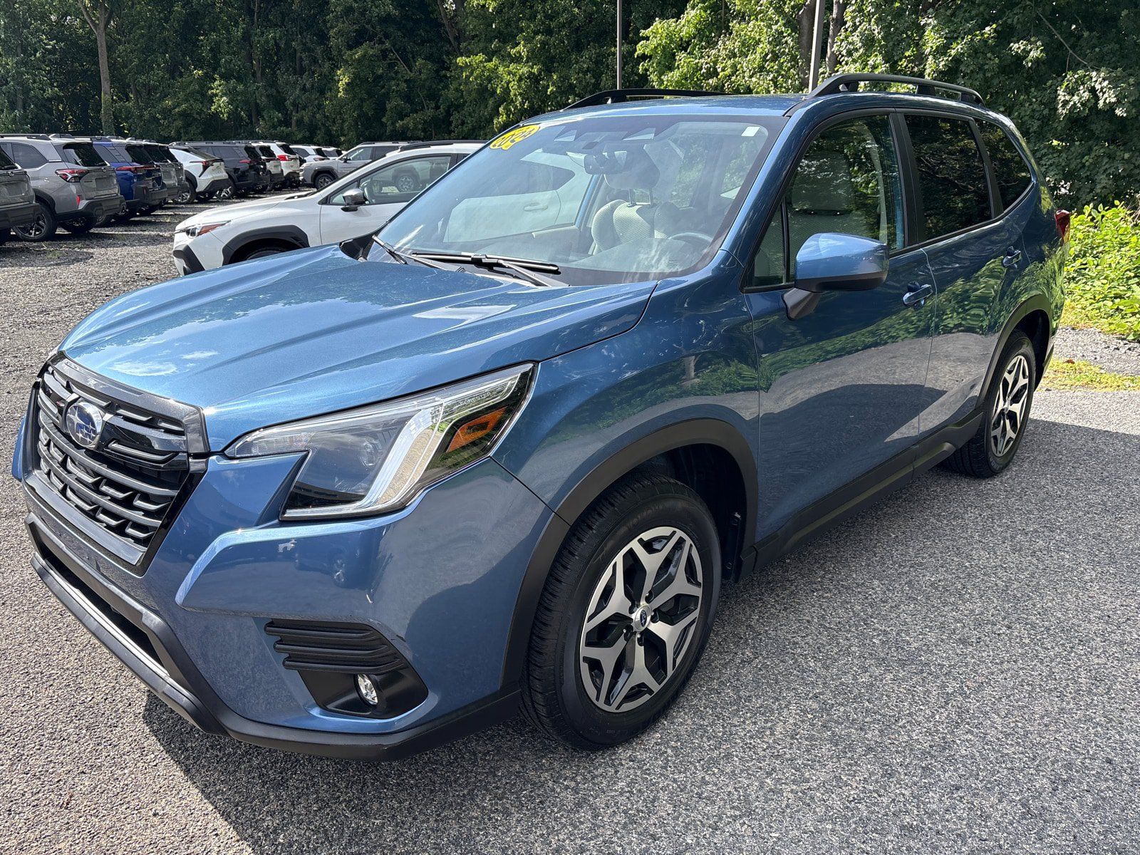 Used 2024 Subaru Forester Premium AWD/4WD image 3