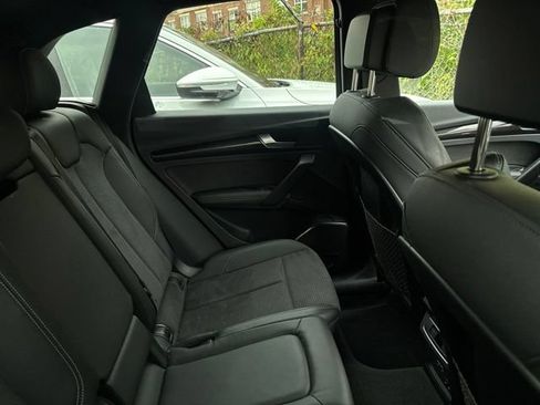 Used 2022 Audi SQ5 Premium Plus AWD/4WD image 9