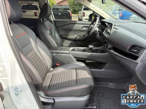 Used 2025 Nissan Rogue SV AWD/4WD image 20