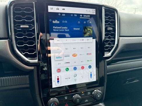 Used 2024 Ford Ranger XLT image 14