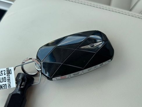 New 2026 Genesis GV70 2.5T Advanced image 39