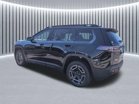 New 2026 Jeep Cherokee Laredo image 13