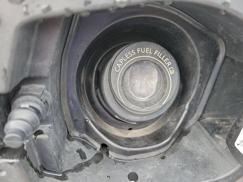 Used 2024 Nissan Rogue SV FWD image 33