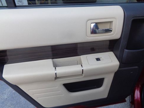Used 2014 Ford Flex SEL w/ Equipment Group 201A AWD/4WD image 26