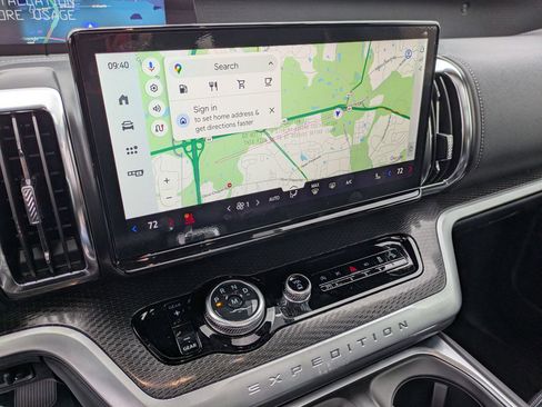 New 2025 Ford Expedition Max Platinum w/ Stealth Performance Package image 22