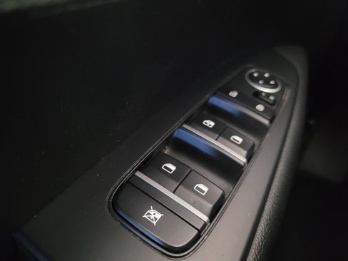 Used 2019 Kia Forte S w/ S Premium Package image 27