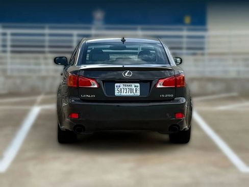 Used 2010 Lexus IS 250 image 7