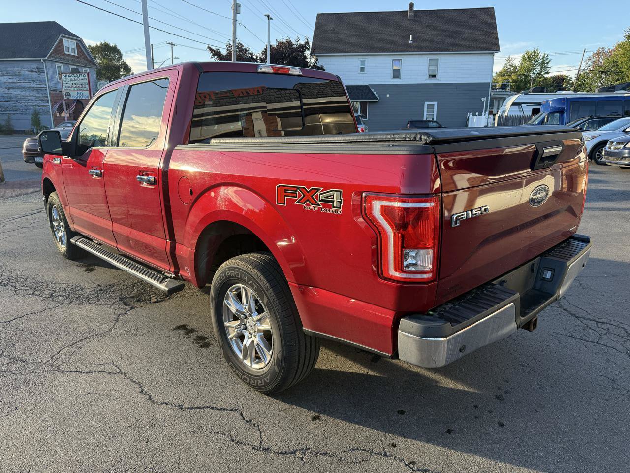 Used 2015 Ford F150 XLT w/ Equipment Group 302A Luxury AWD/4WD image 7